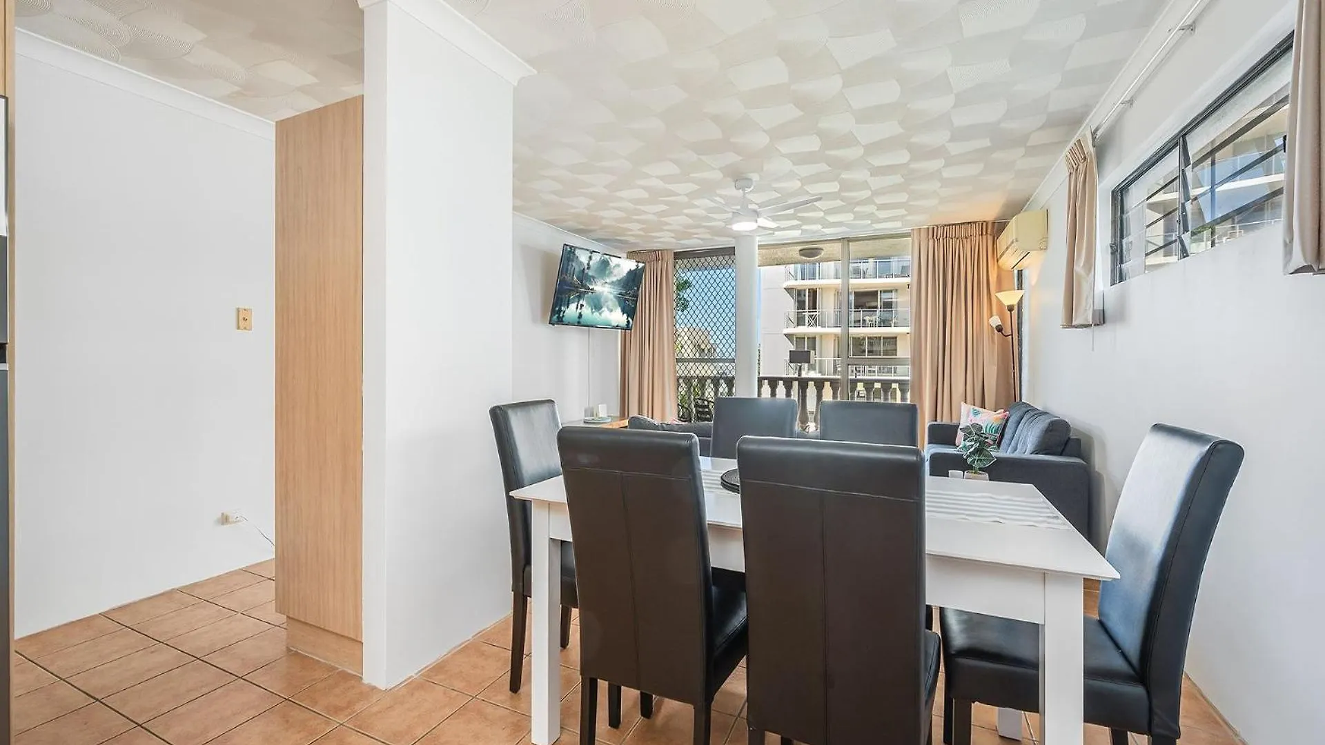 Διαμέρισμα Surfside Six Unit 1 Bulcock Beach Qld Καλούντρα