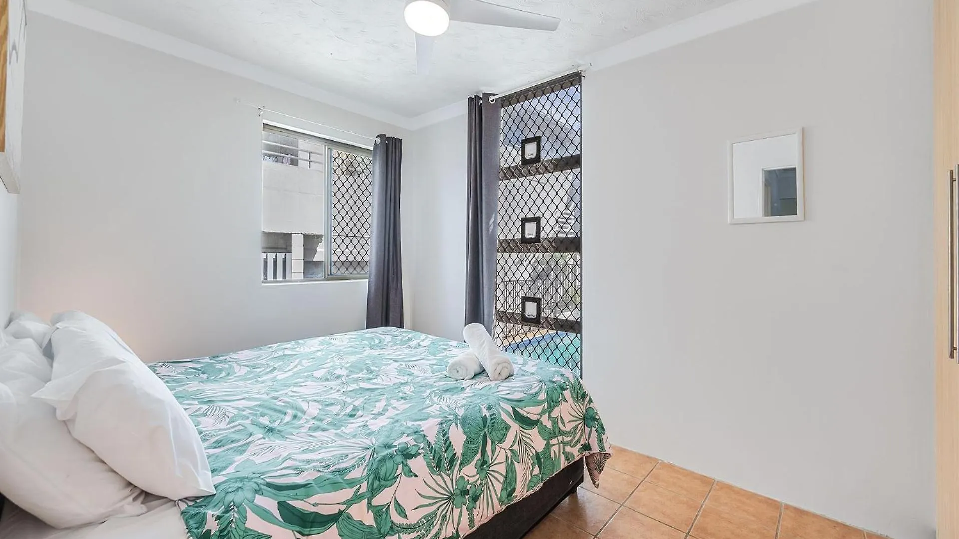 Apartment Surfside Six Unit 1 Bulcock Beach Qld Caloundra Australia